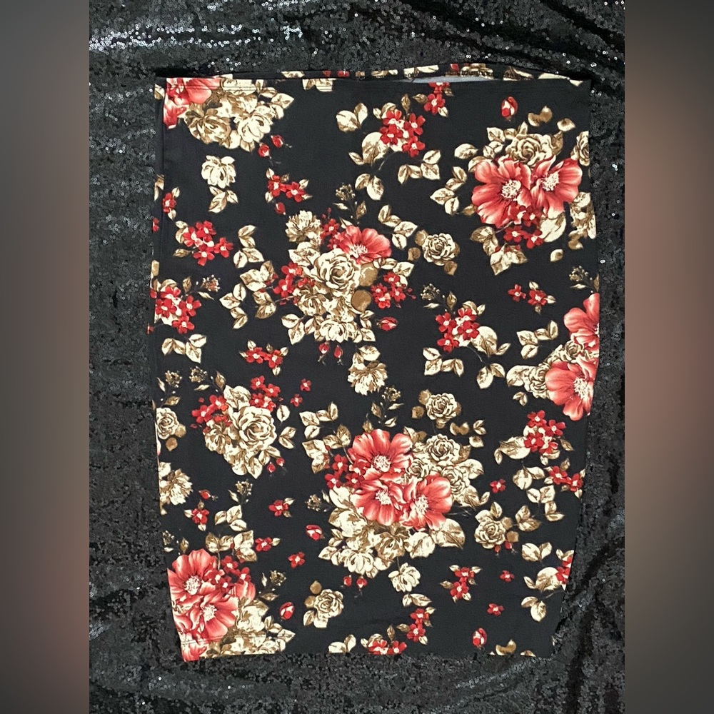 FLOWER SKIRT ❤️